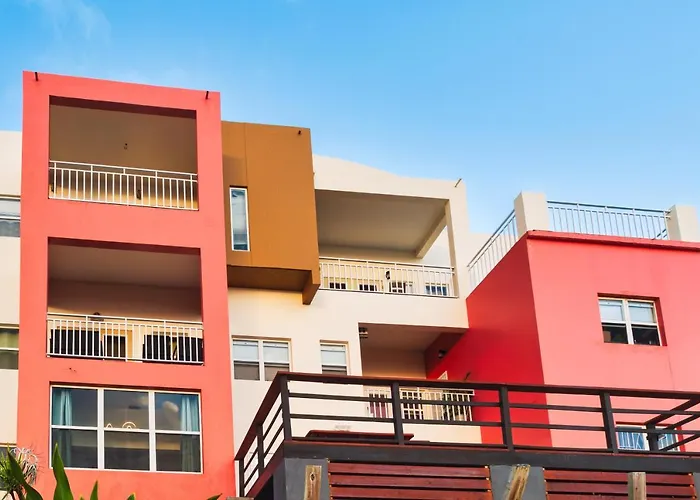 La Vue De Basseterre Apartments - Privacy In Bird Rock